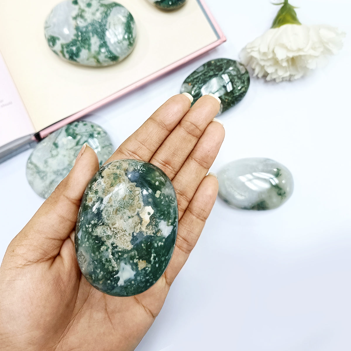 Moss Agate Plam Stone