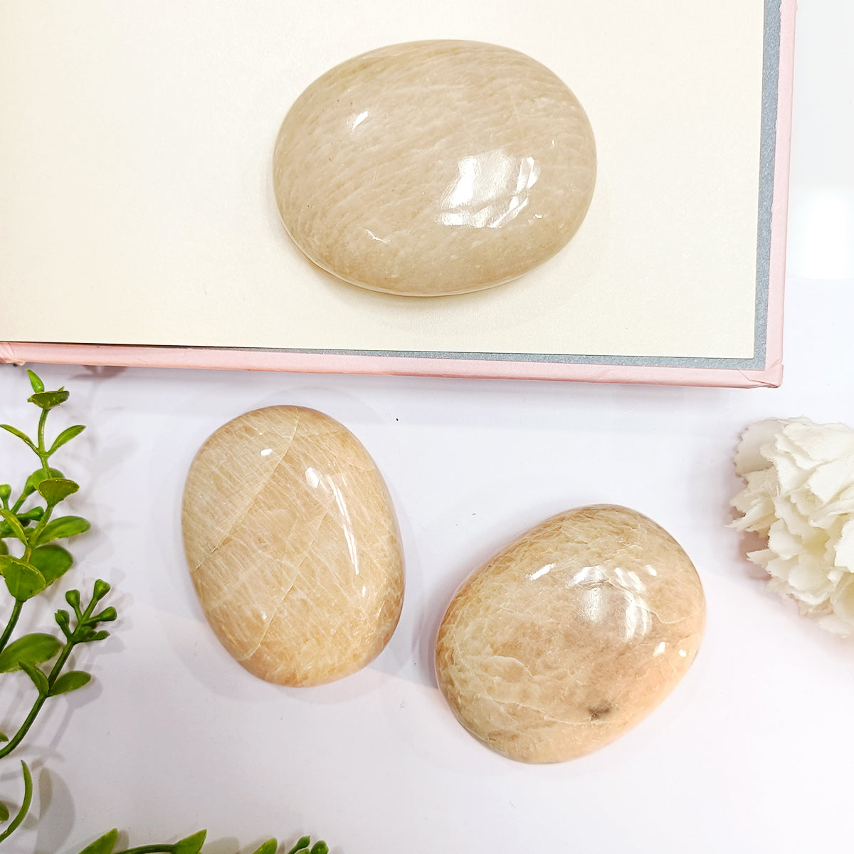 Peach Moonstone Plam Stone