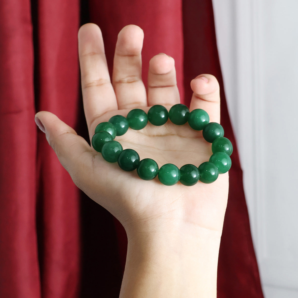 Green Jade Round Beads Bracelet