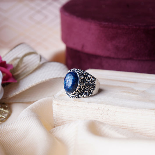 Lapis Lazuli Crystal Design Ring