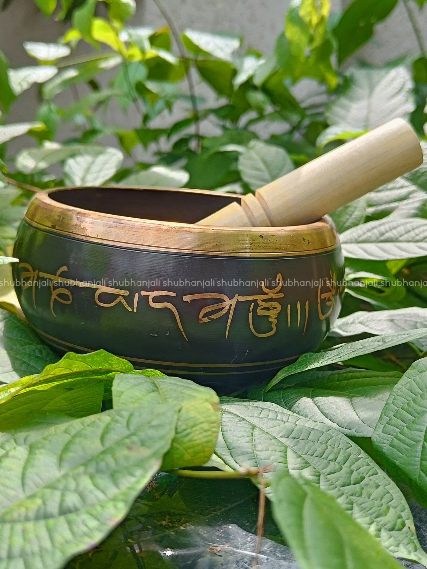 Tibetan Singing Bowl – Brass