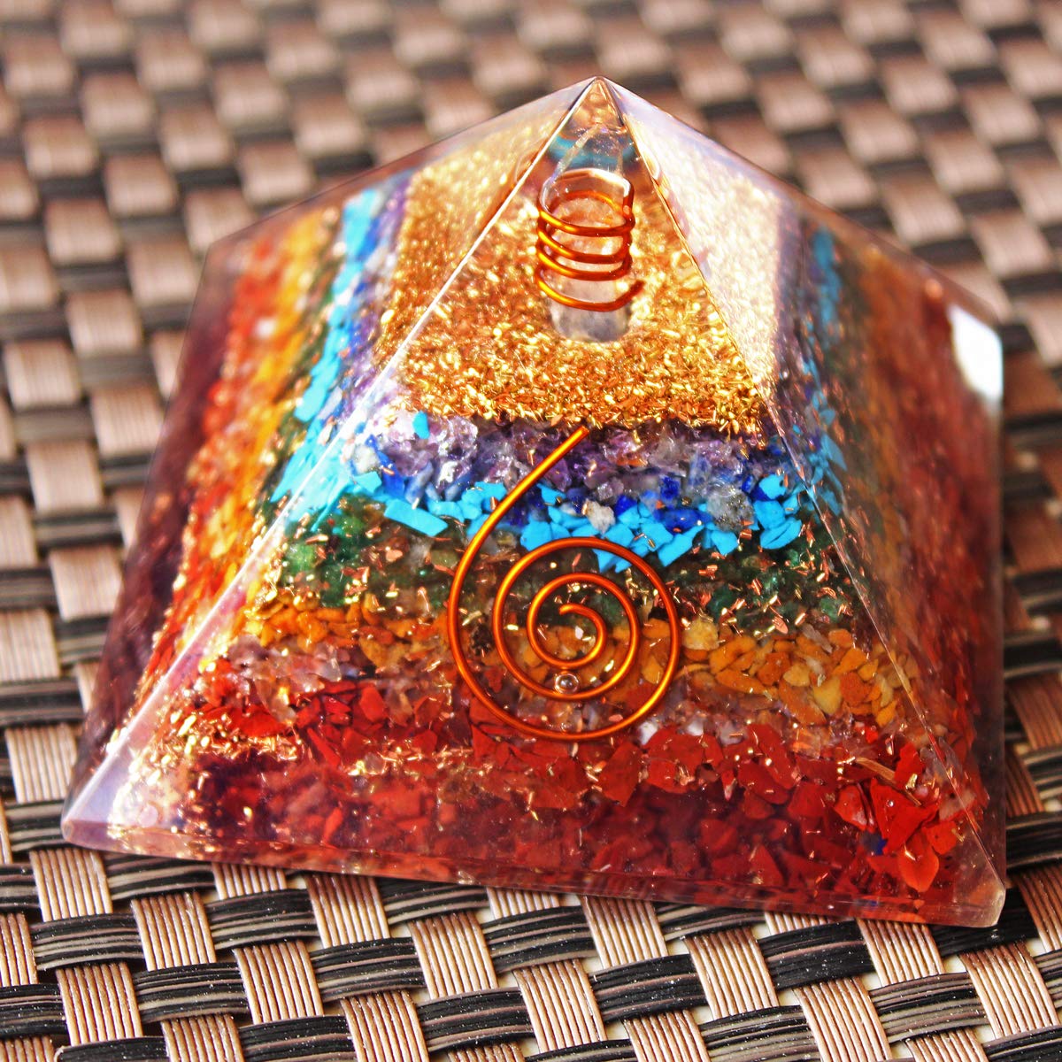 7 Chakra Orgone Pyramid