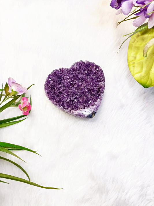 Amethyst Heart Shape Cluster – 993 grams